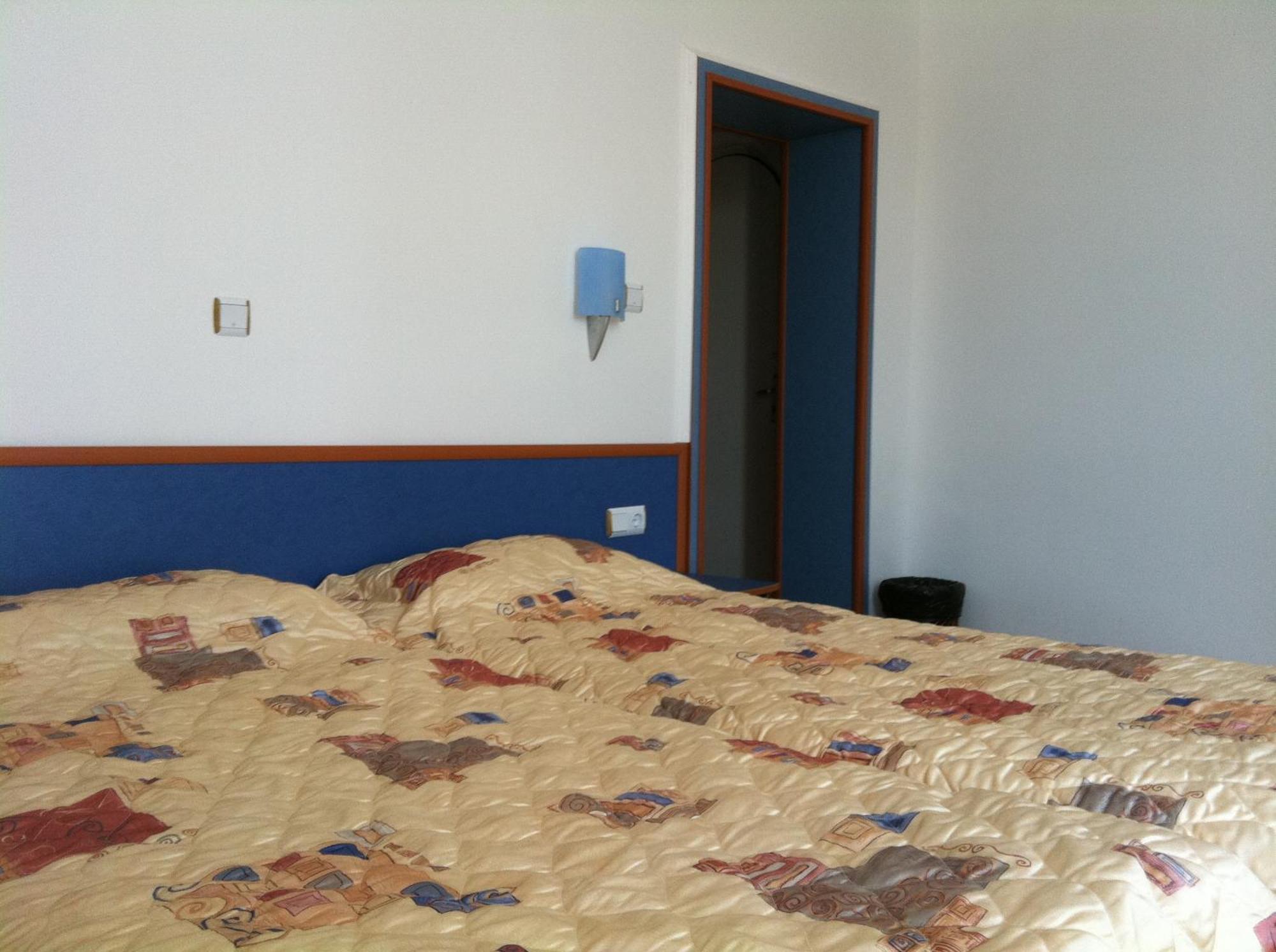 Ваканционно селище Русалка Hotel Камен бряг Стая снимка